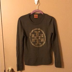 Gently used super cute sweater